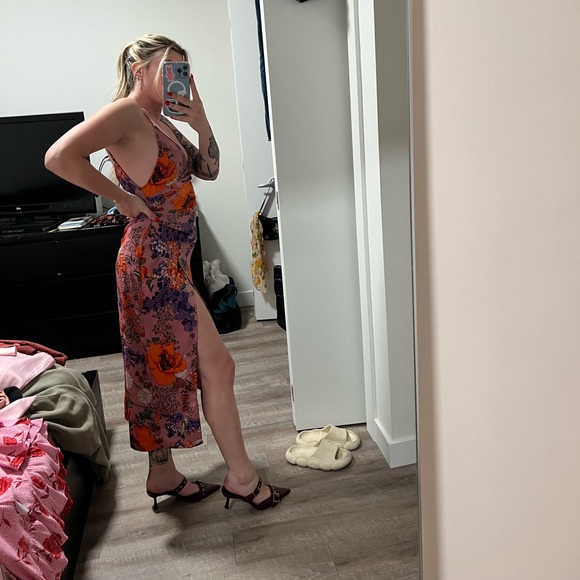 UO Floral Silk Dress with Side Slit - Picture 4 of 4